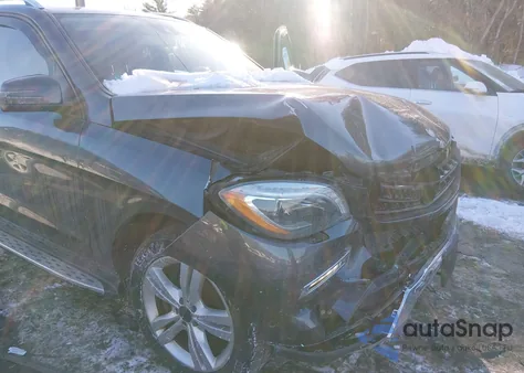 2013 Mercedes-Benz Ml 350 4Matic z USA, uszkodzony, nr VIN 4JGDA5HB9DA265478